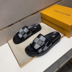 Louis Vuitton Slippers